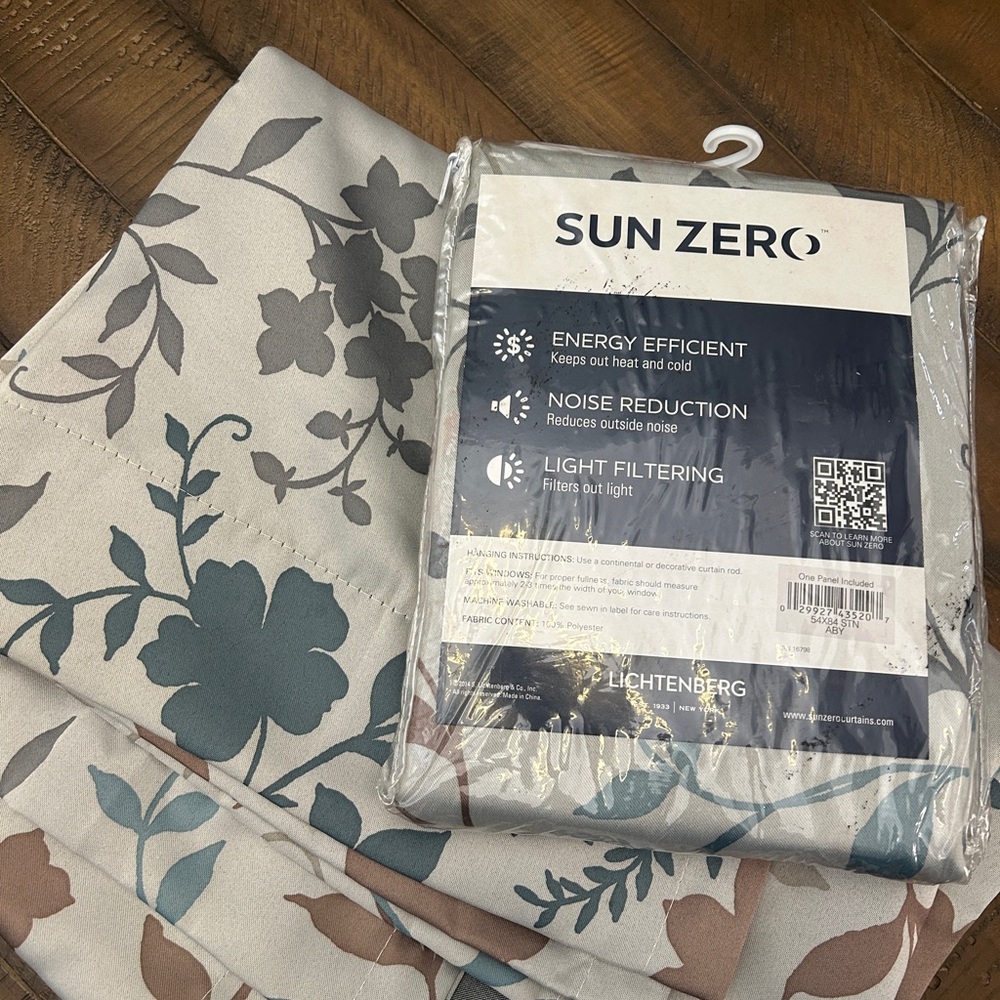 Sun Zero Energy-Efficient Curtain Panel